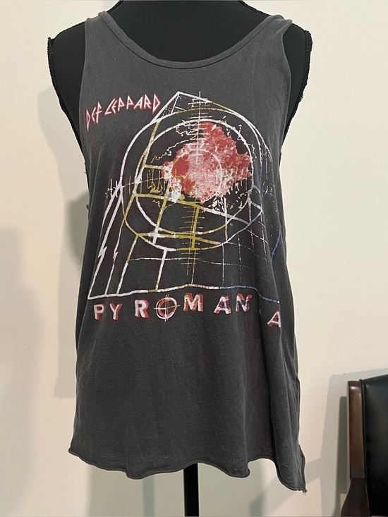 Junk Food Clothing Tops - Junk Food Clothing Black Def Leppard Pyromania Muscle Tee